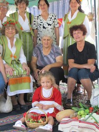 В Лясковец малки и големи се включиха в зеленчукова&hellip;