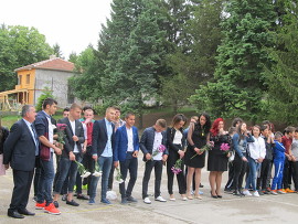 Лясковските зрелостници казаха „Сбогом” на родното&hellip;