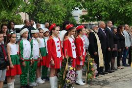 С тържествена заря-проверка, възпоменателна програма&hellip;